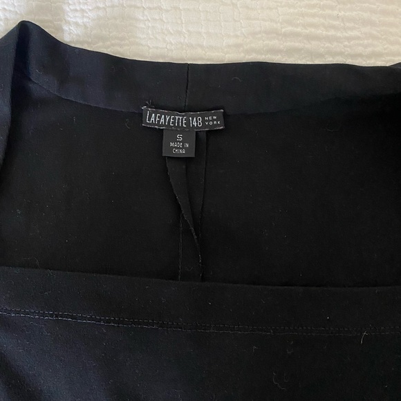 Lafayette black fitted top - Picture 2 of 3